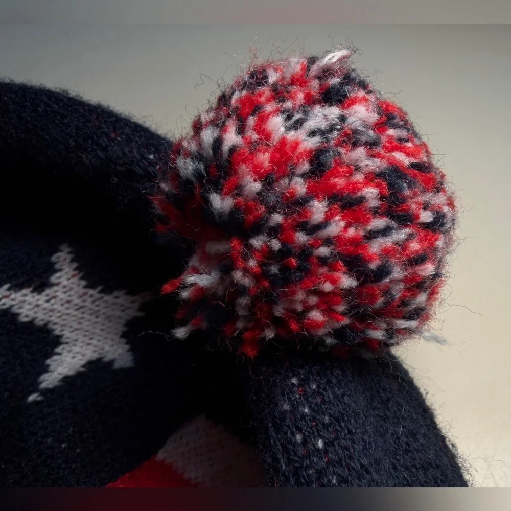 Swix Ski Hat American Flag Knit Red White & Blue Mini PomPom - Picture 3 of 7